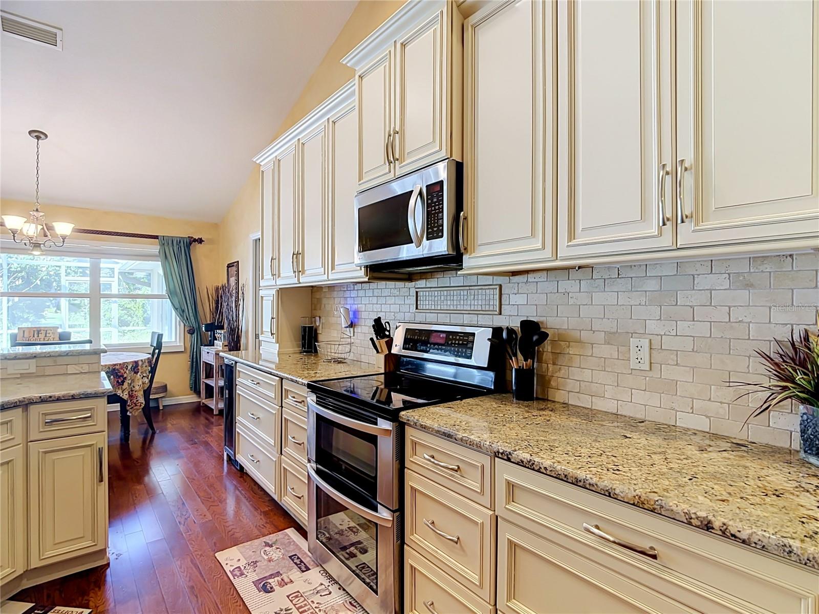 2803 ASTON AVE — photo 16