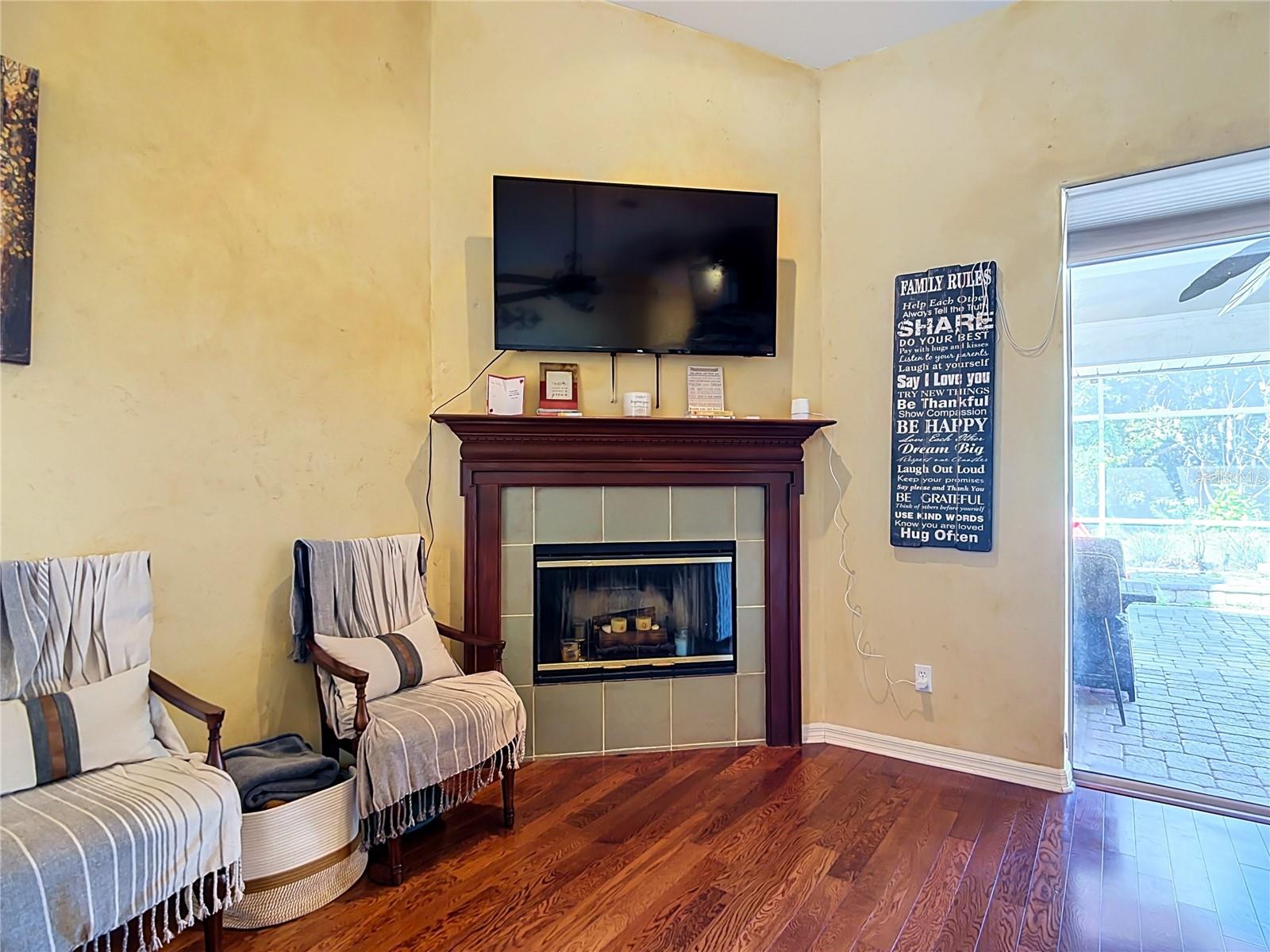 2803 ASTON AVE — photo 8