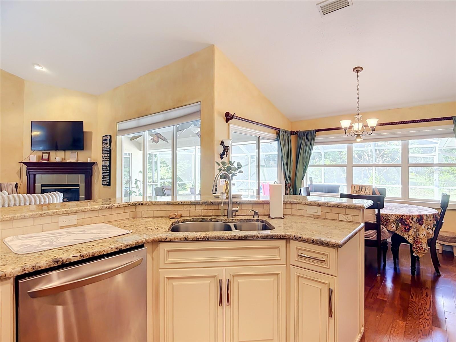 2803 ASTON AVE — photo 14