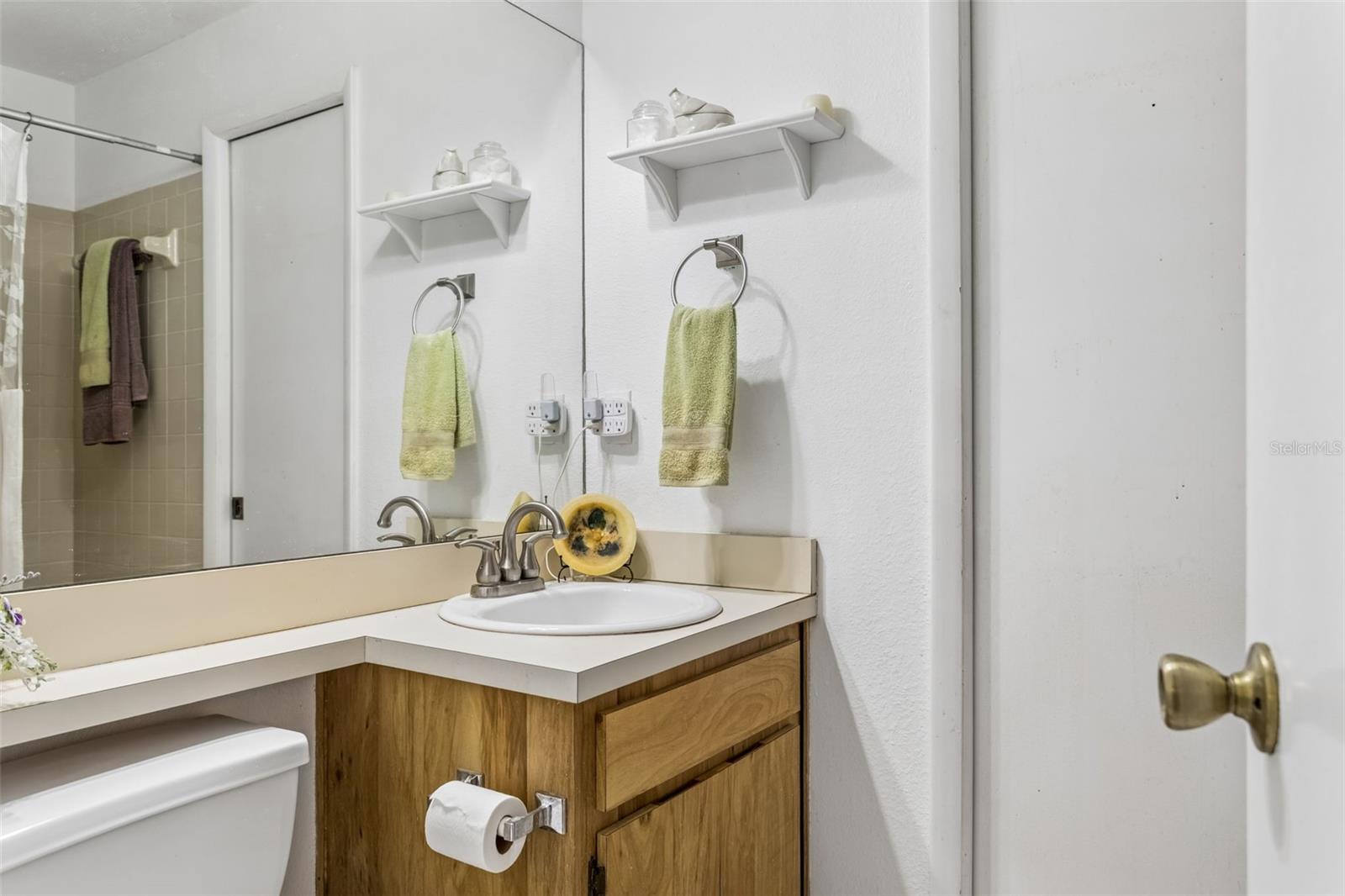 12602 CASTLE HILL DR — photo 16
