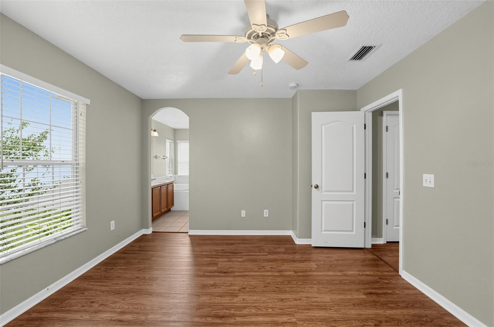 16234 BRIDGEWALK DR — photo 22