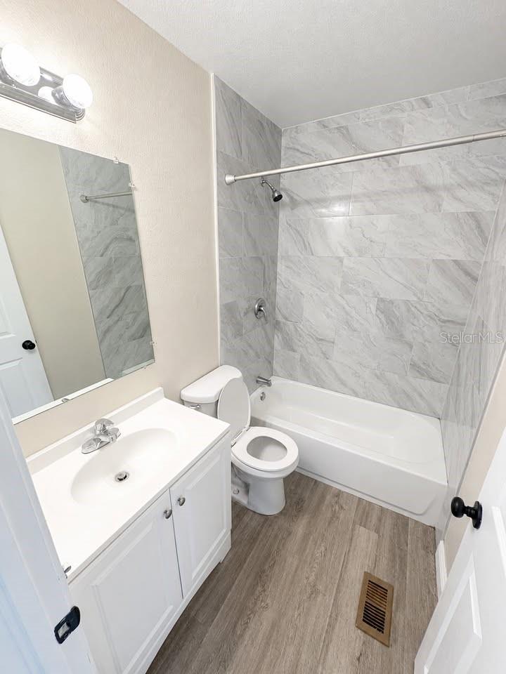 1314 W 16TH ST #1 — photo 7
