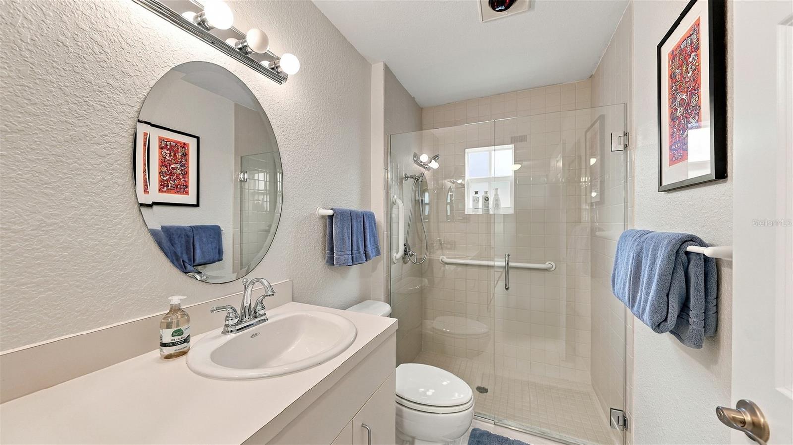 516 HOWARD CT — photo 16
