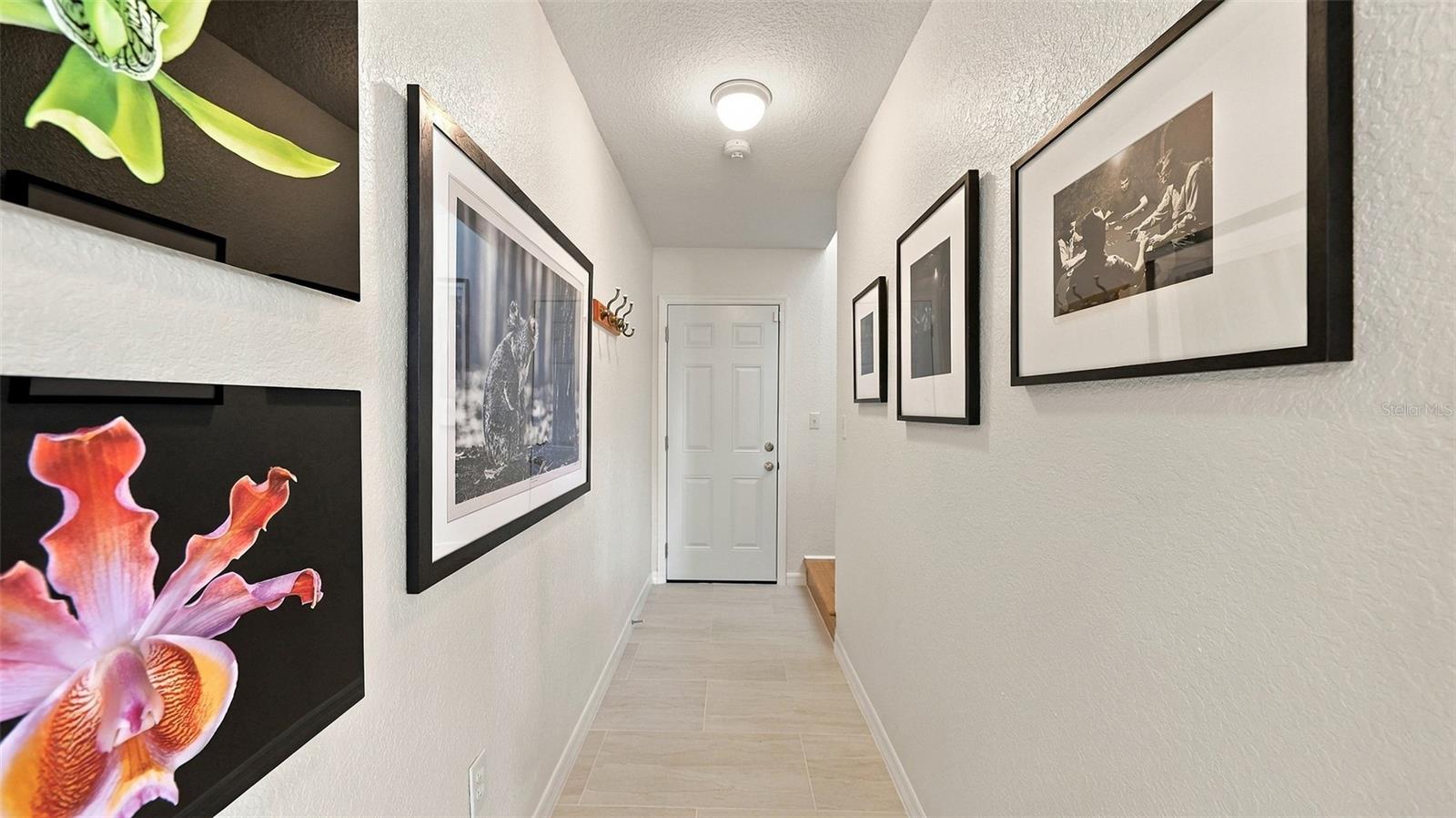516 HOWARD CT — photo 20