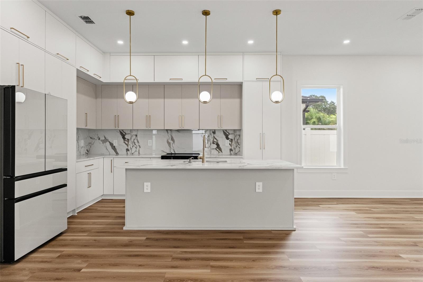 10154 HODSON PL — photo 9