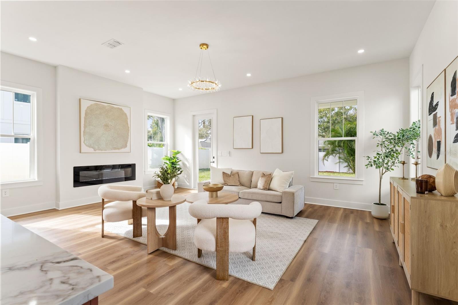 10154 HODSON PL — photo 3
