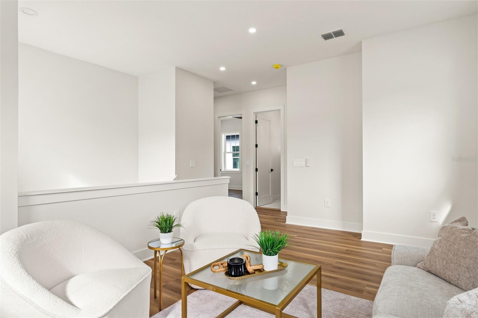 10154 HODSON PL — photo 20
