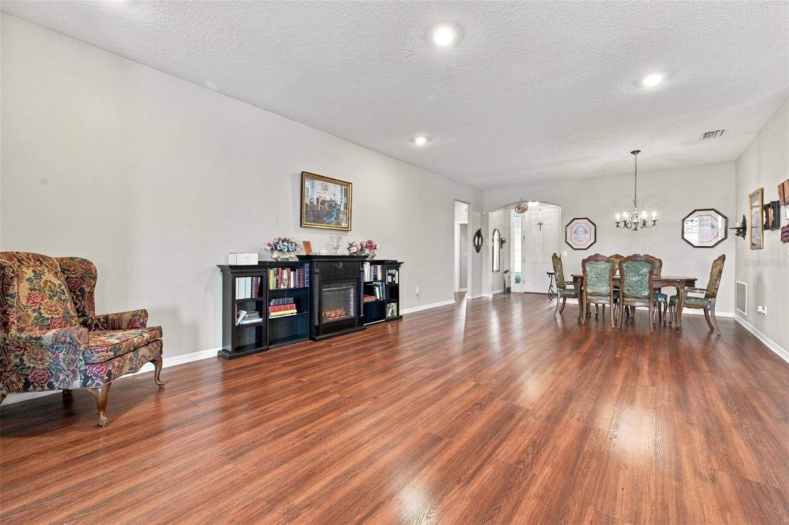 13344 WATERLEAF GARDEN CIR — photo 19