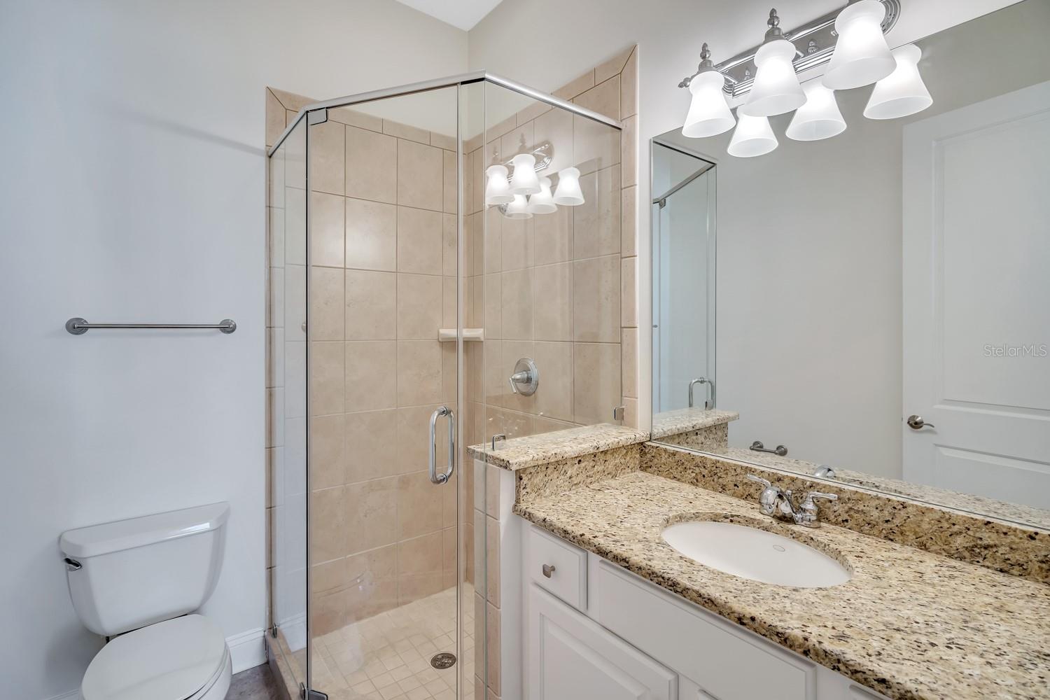 390 NEWBURY PL N — photo 37