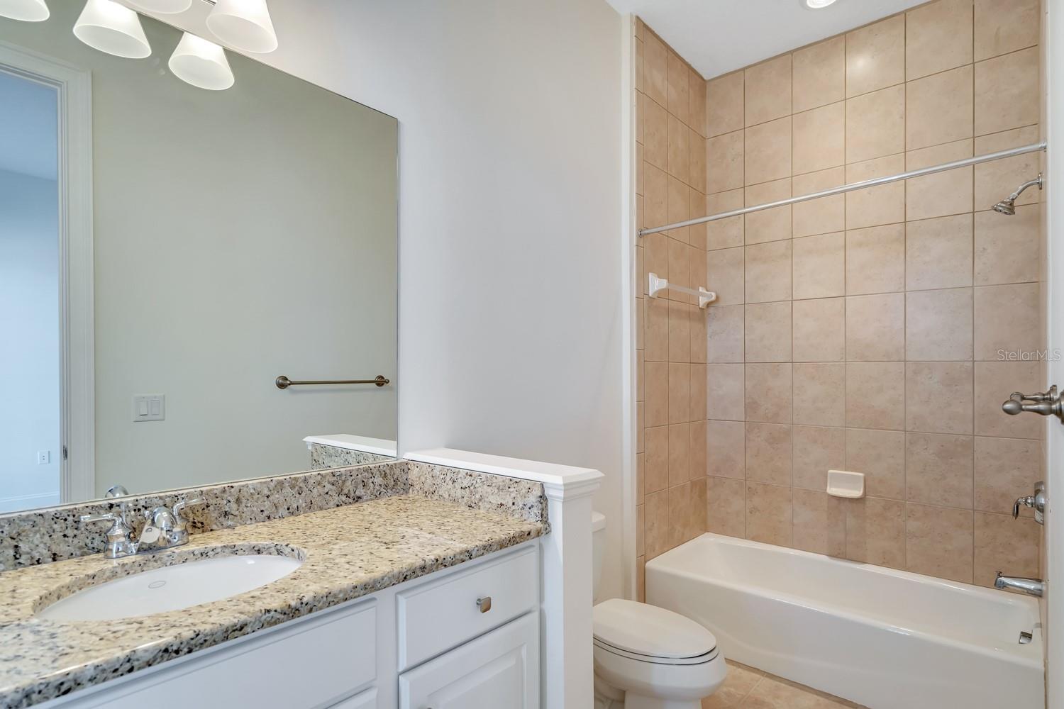 390 NEWBURY PL N — photo 35