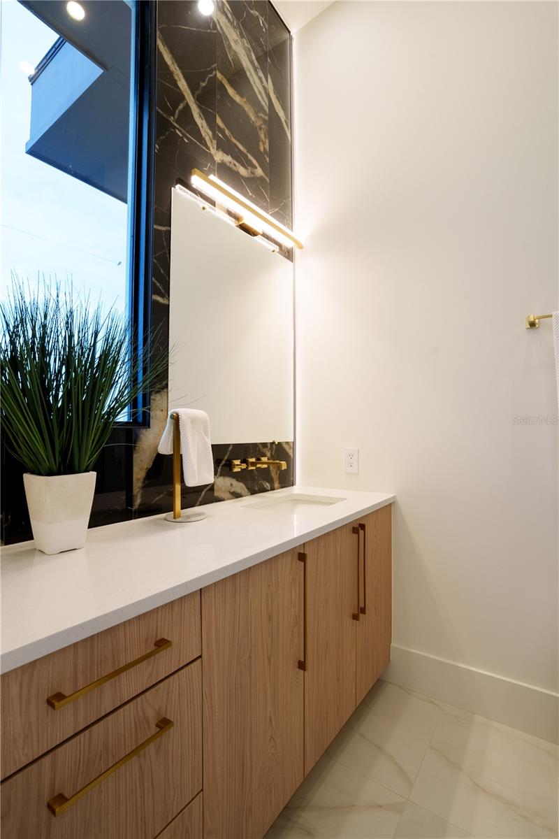 5425 BOWLINE BND — photo 46