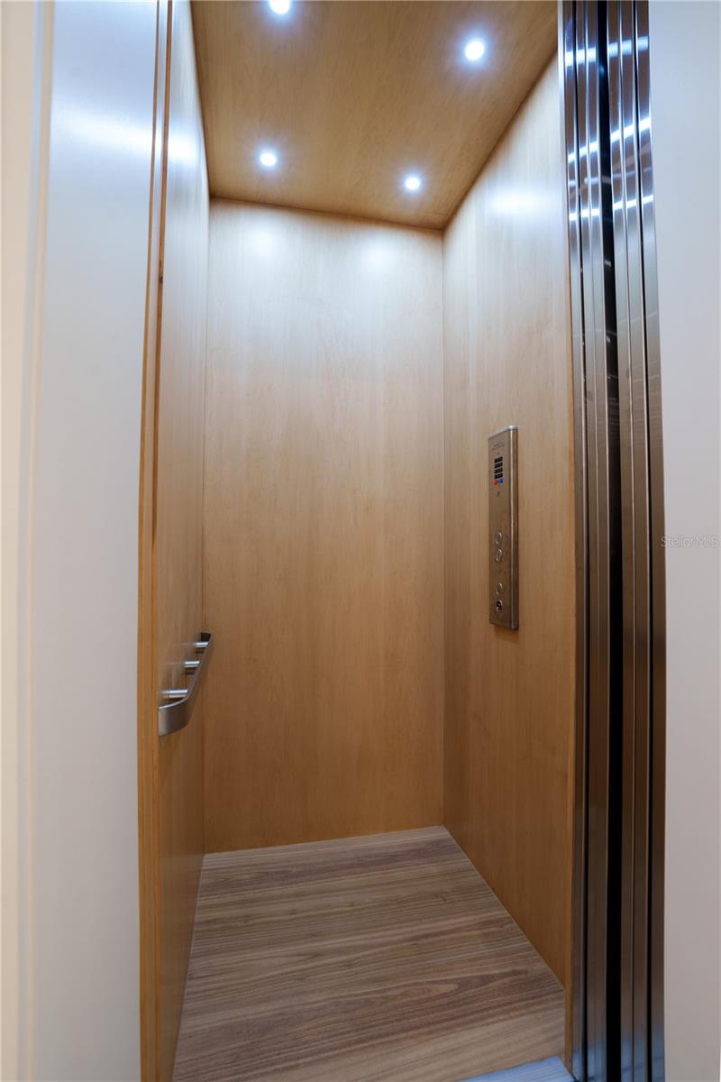 5425 BOWLINE BND — photo 54