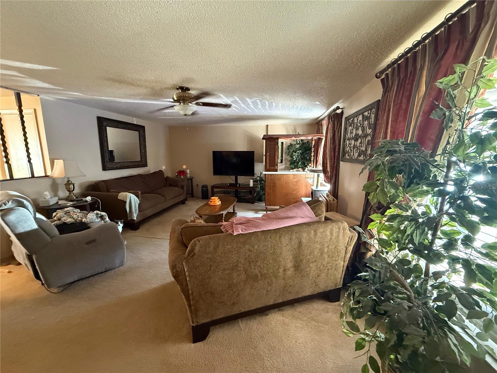 9085 ARNDALE CIR — photo 10