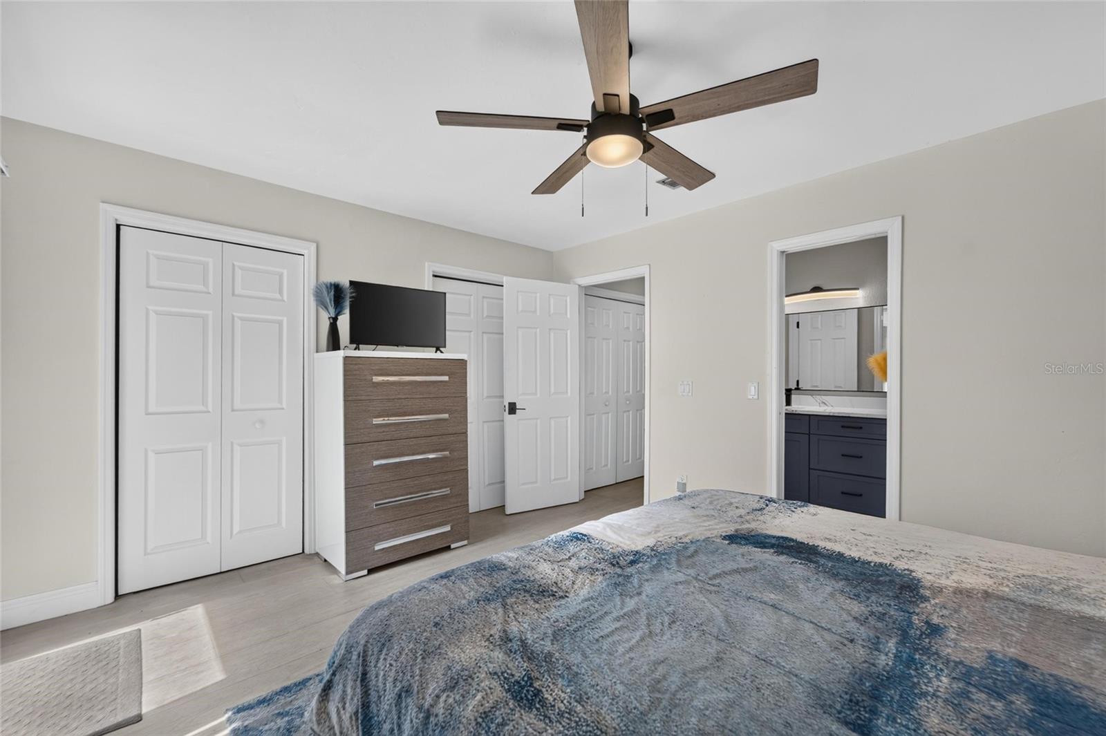 5205 OAK CHARTER CT — photo 35