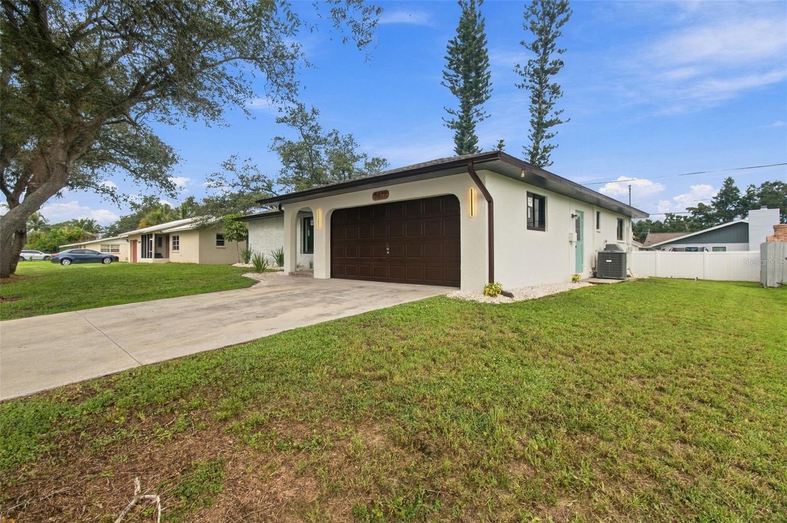 3671 PINE RD — photo 6