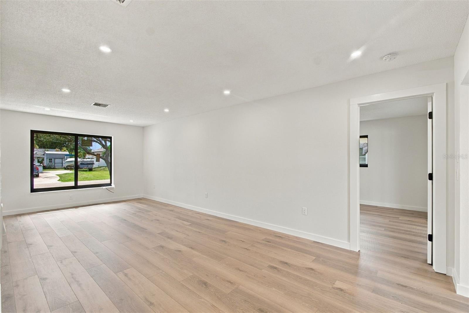 3671 PINE RD — photo 14