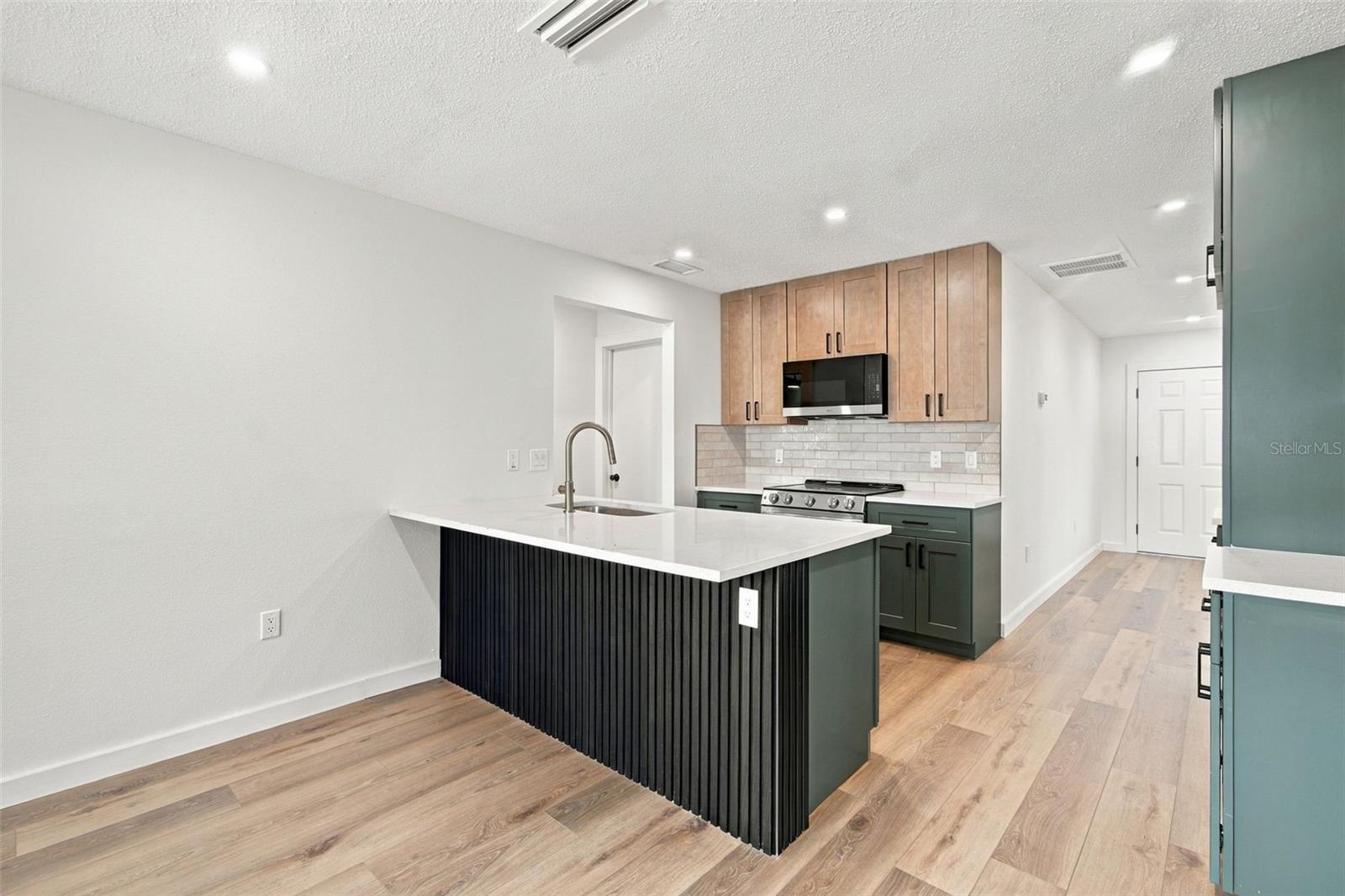 3671 PINE RD — photo 18