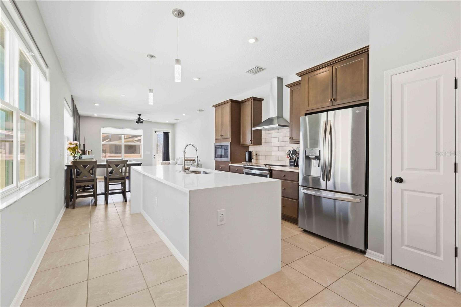 4608 BIRDSONG DR — photo 5