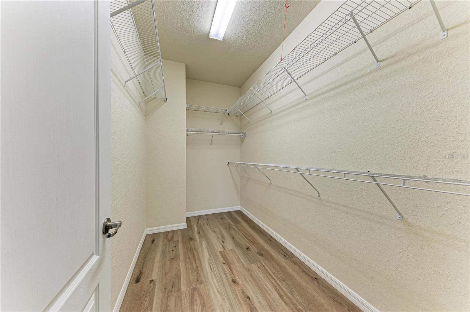 20700 GRANLAGO DR DR — photo 32