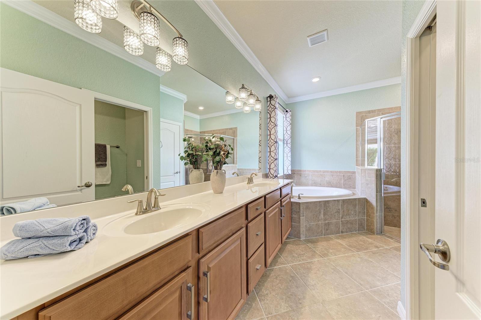 20700 GRANLAGO DR DR — photo 30