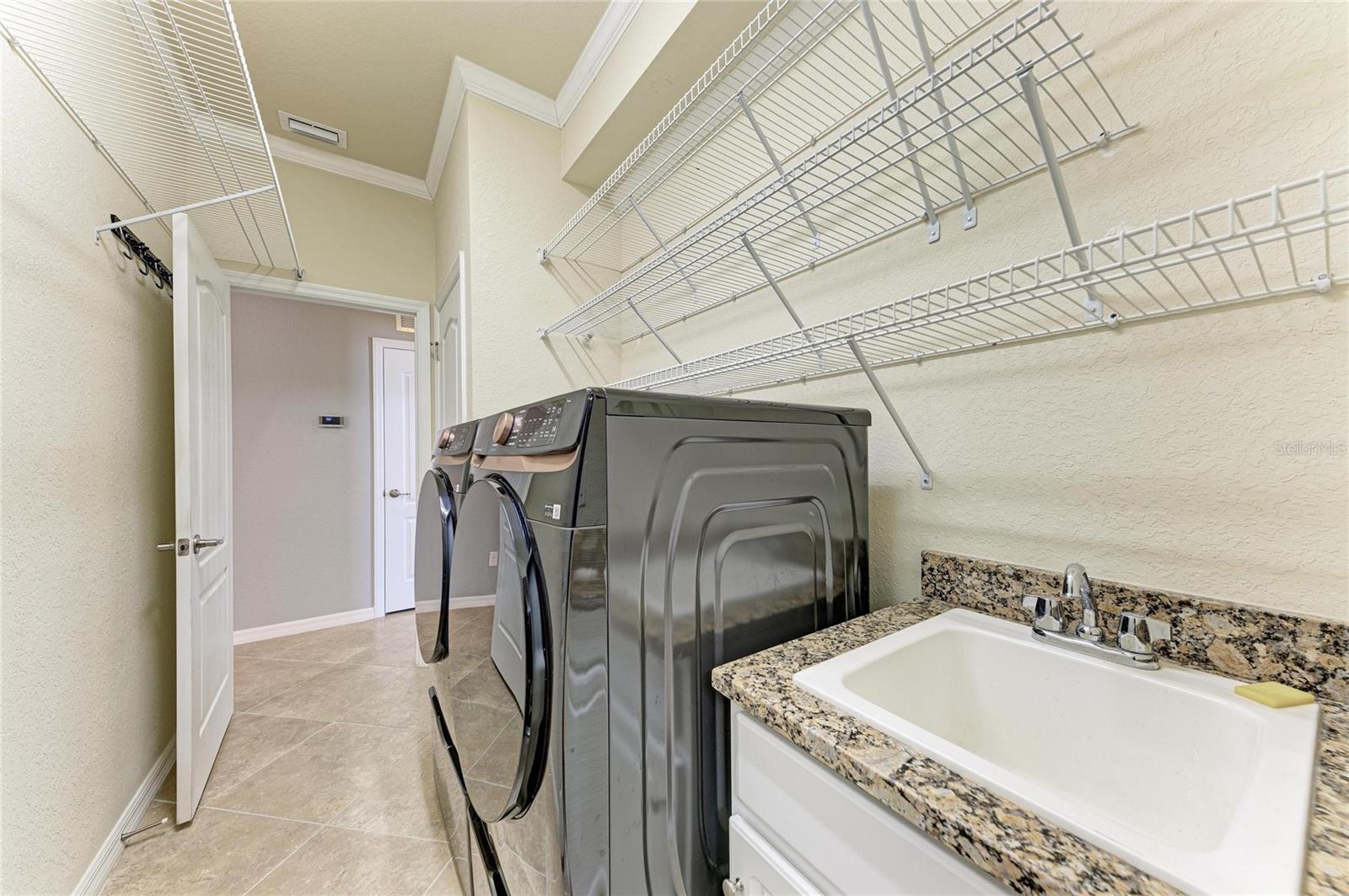 20700 GRANLAGO DR DR — photo 47