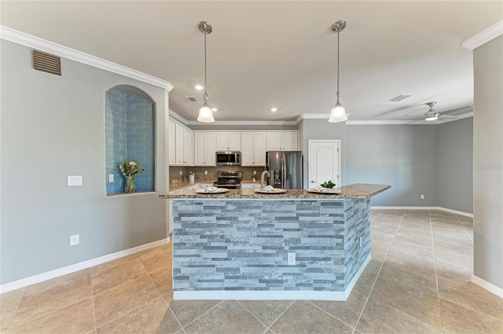 20700 GRANLAGO DR DR — photo 16