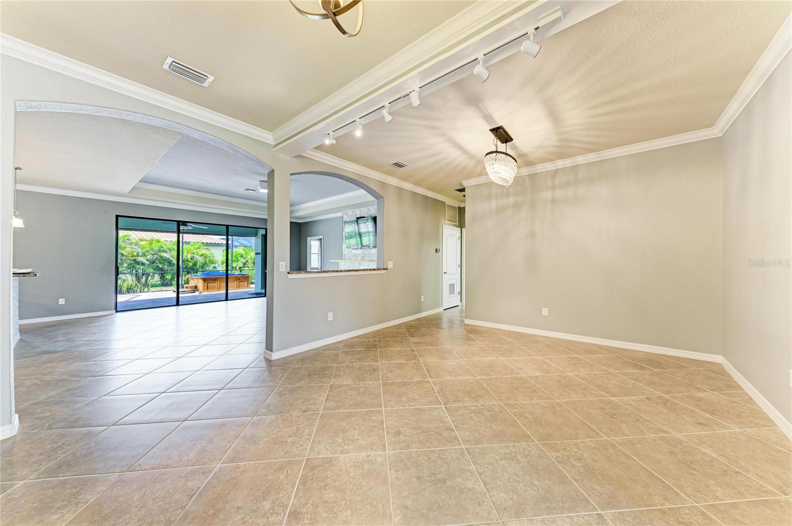 20700 GRANLAGO DR DR — photo 23