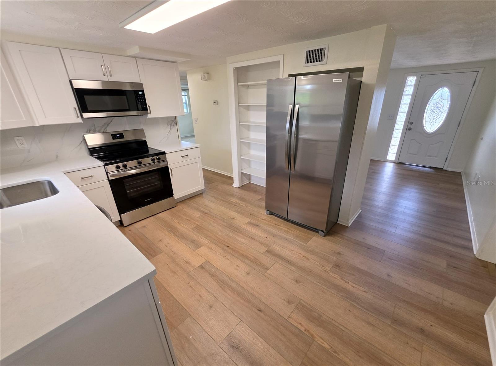 3647 BIGELOW DR — photo 13
