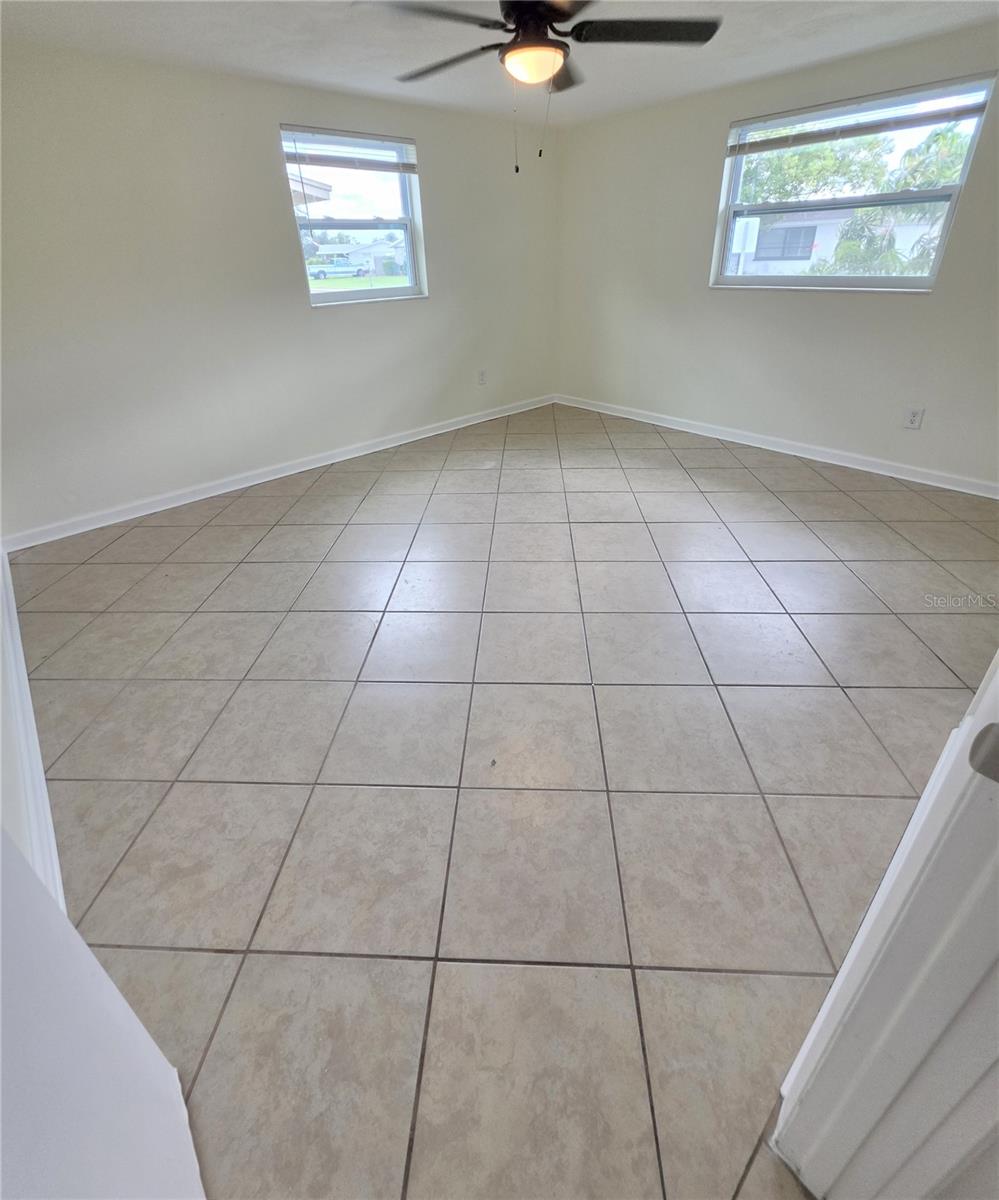 3647 BIGELOW DR — photo 15