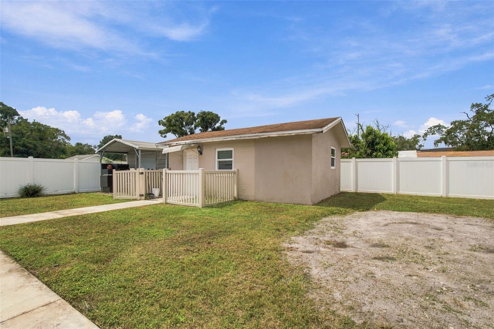 11006 N OAKLEAF AVE — photo 35