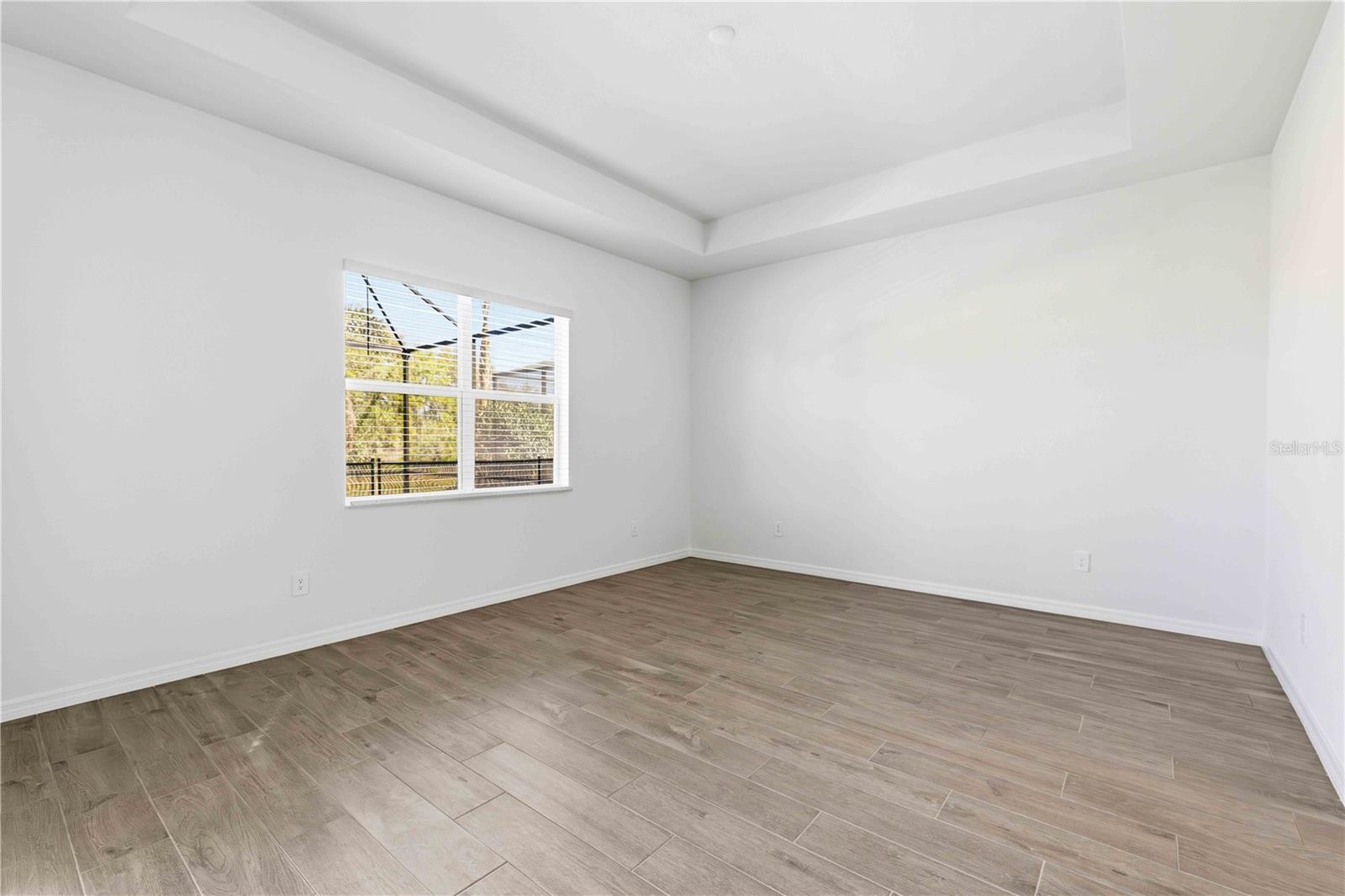19051 SCALLOP LOOP — photo 14