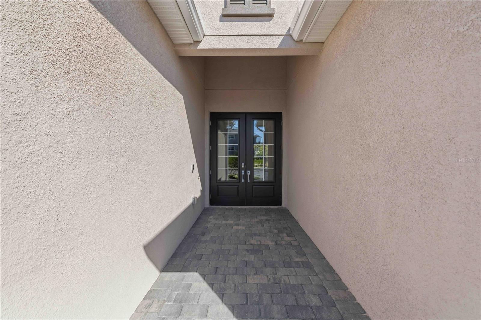19051 SCALLOP LOOP — photo 3
