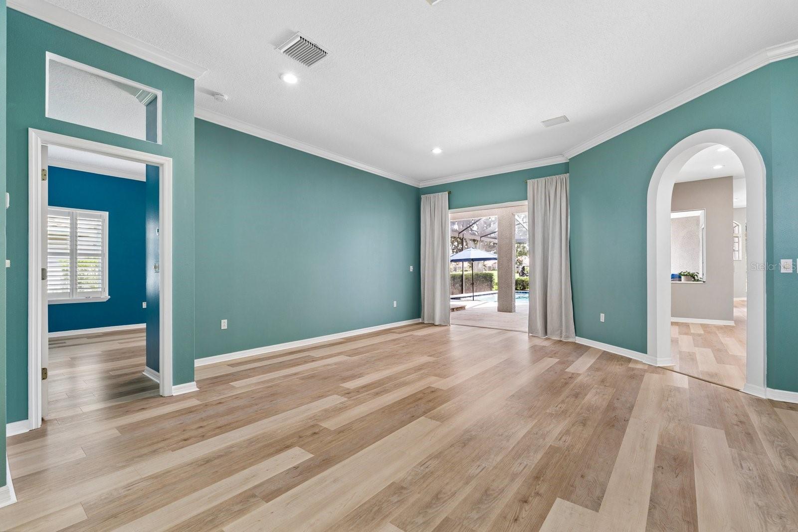 1003 KINGS WAY LN — photo 12