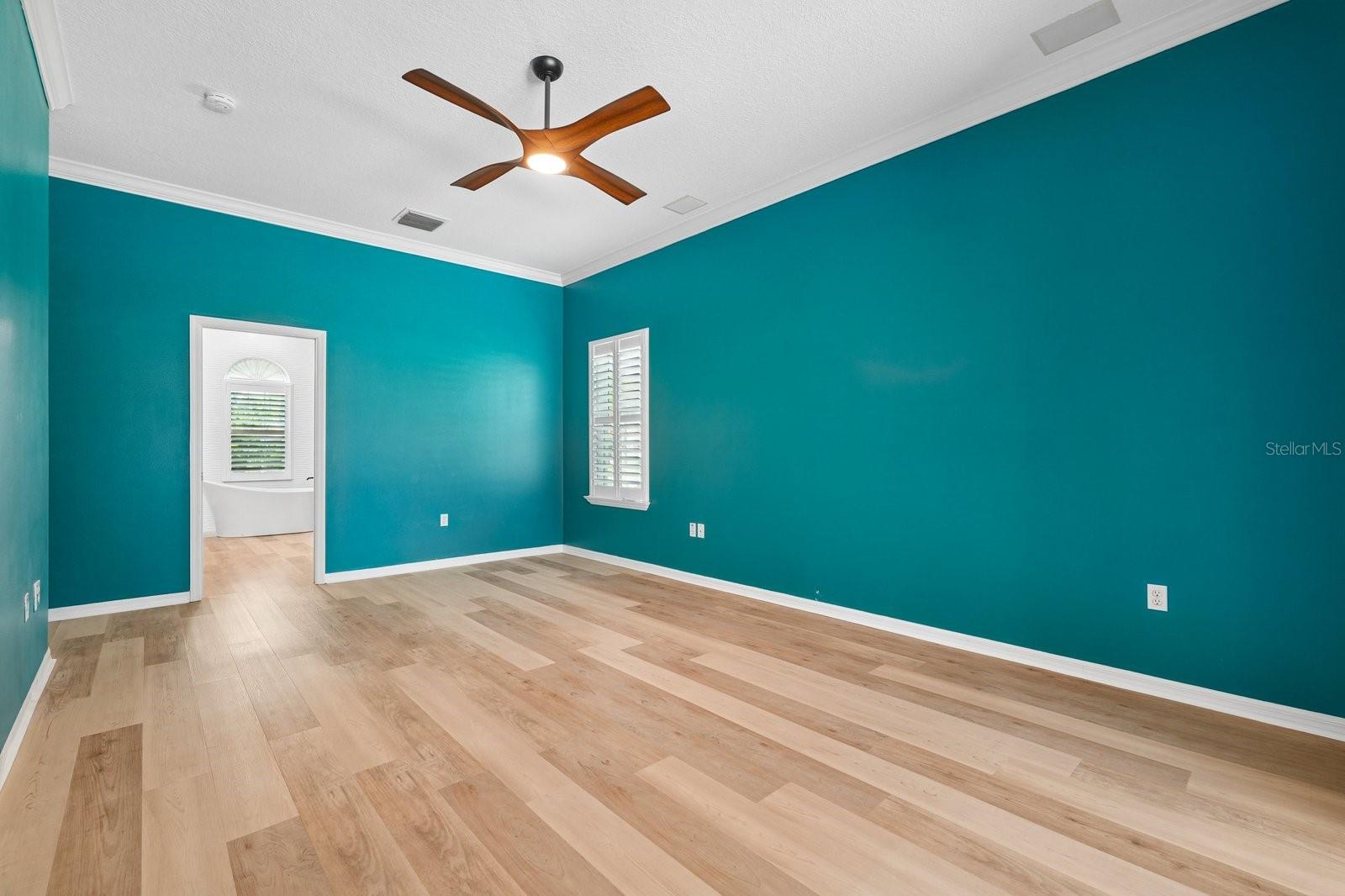 1003 KINGS WAY LN — photo 22