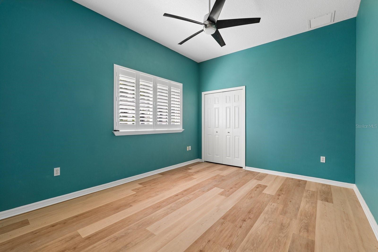 1003 KINGS WAY LN — photo 43