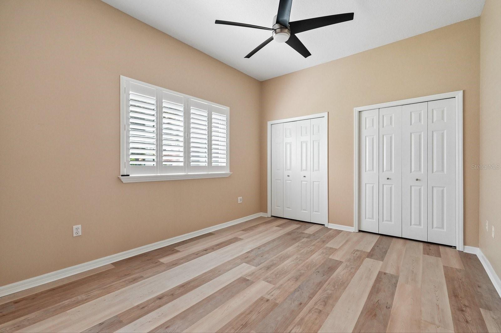 1003 KINGS WAY LN — photo 35