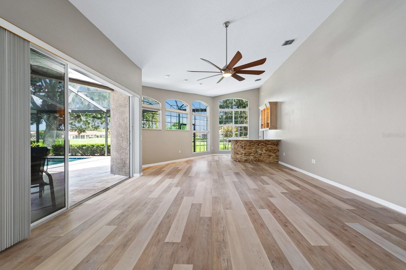 1003 KINGS WAY LN — photo 29