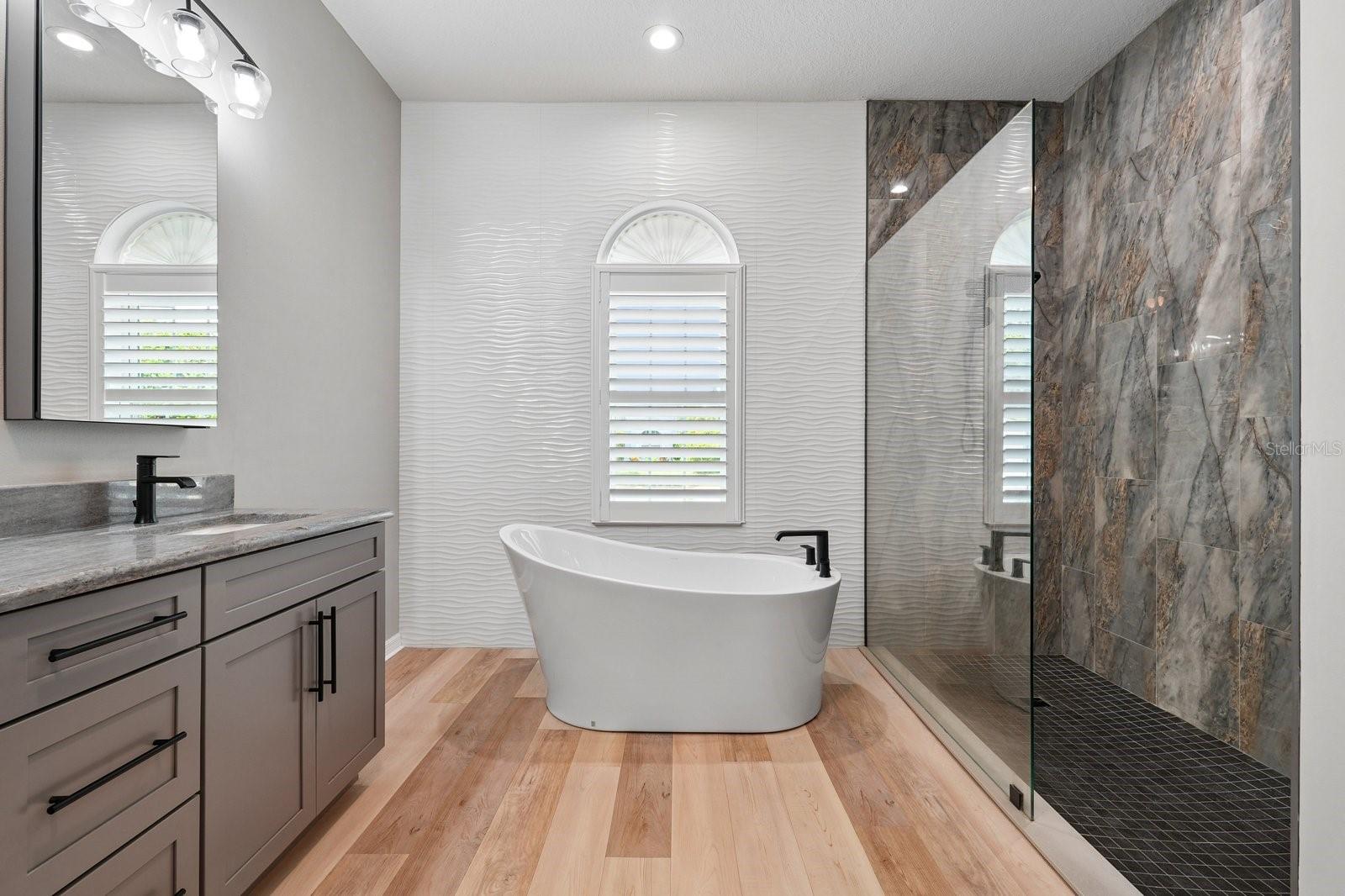 1003 KINGS WAY LN — photo 25
