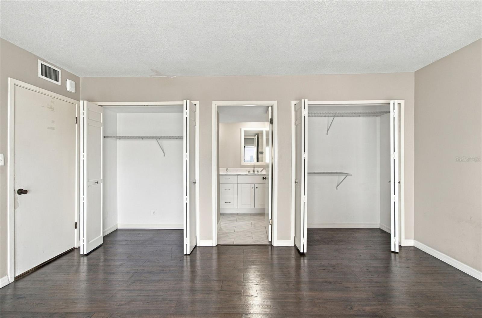 4141 BAYSHORE BLVD #1106 — photo 31