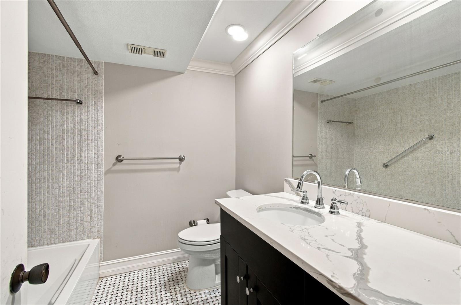4141 BAYSHORE BLVD #1106 — photo 24