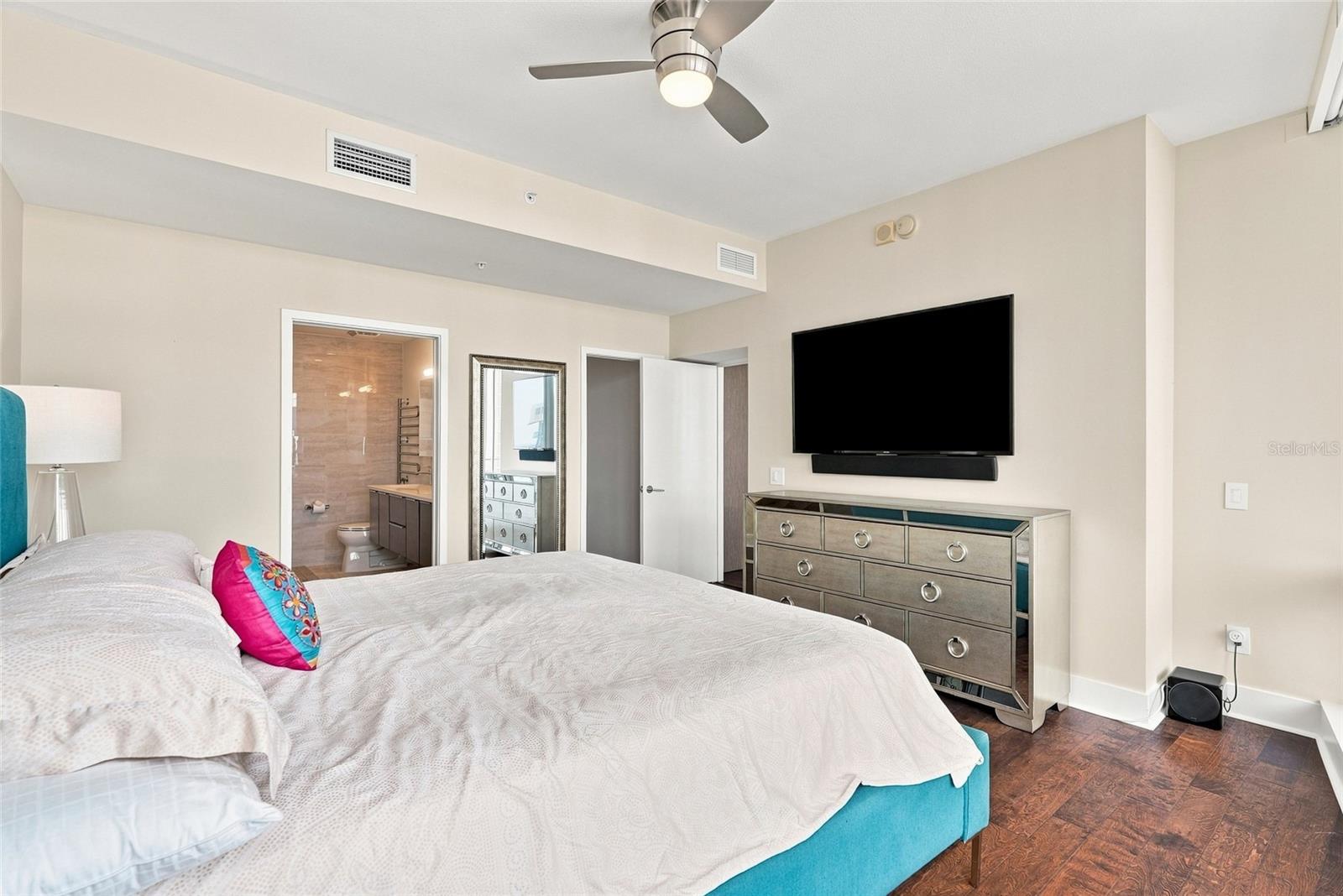 175 1ST ST S #2701 — photo 24