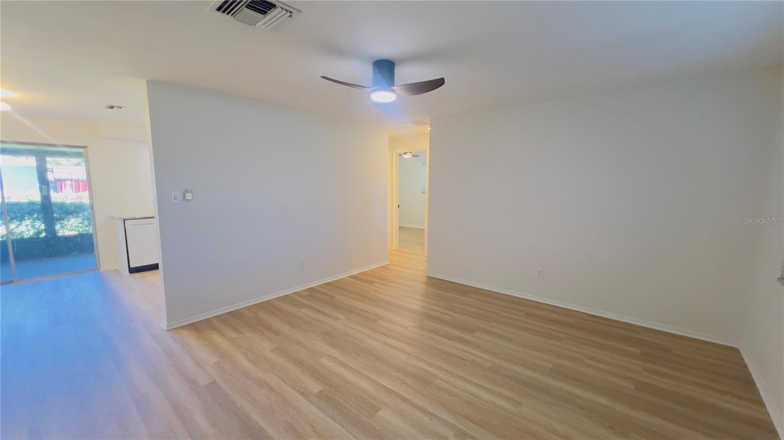 8675 LANTANA DR — photo 5