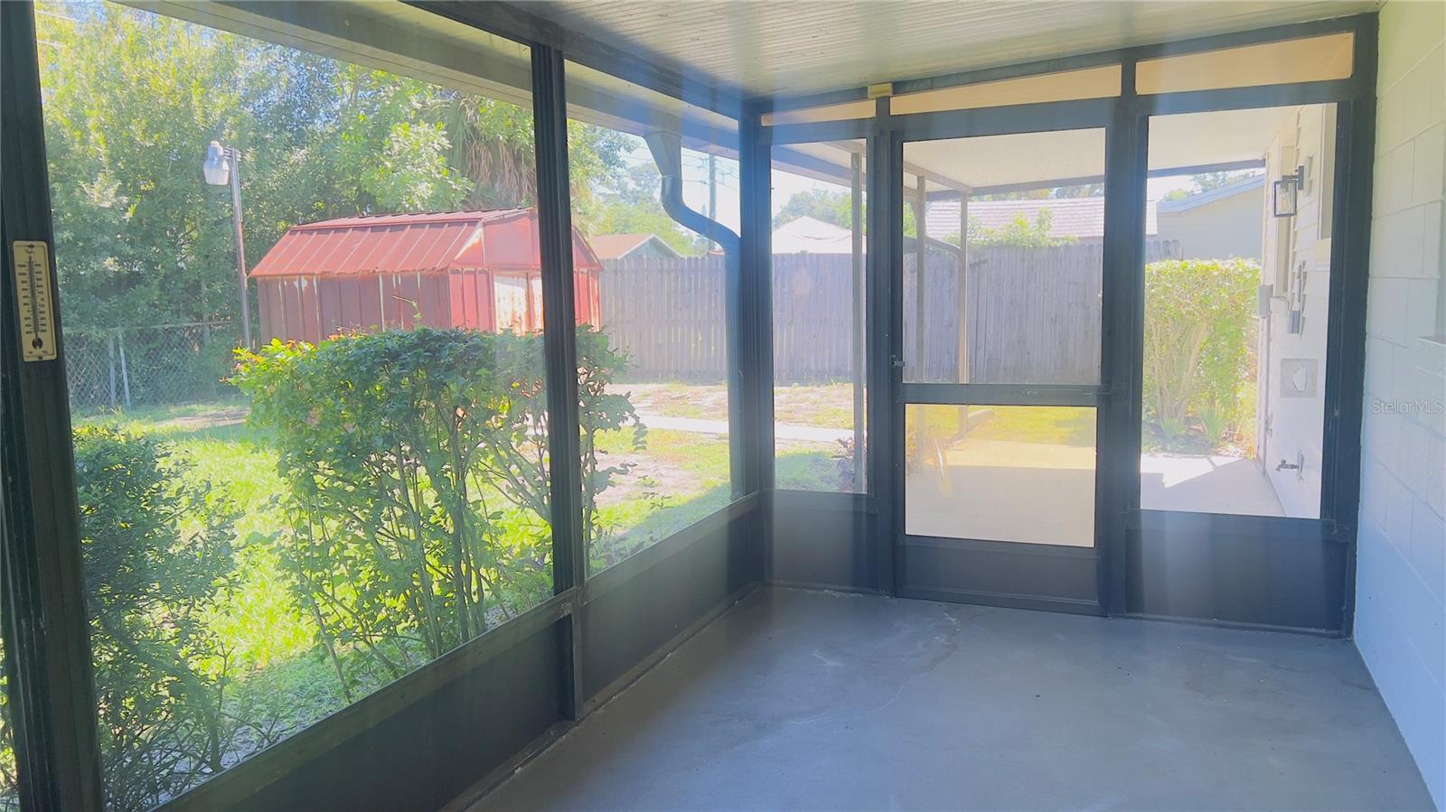 8675 LANTANA DR — photo 18