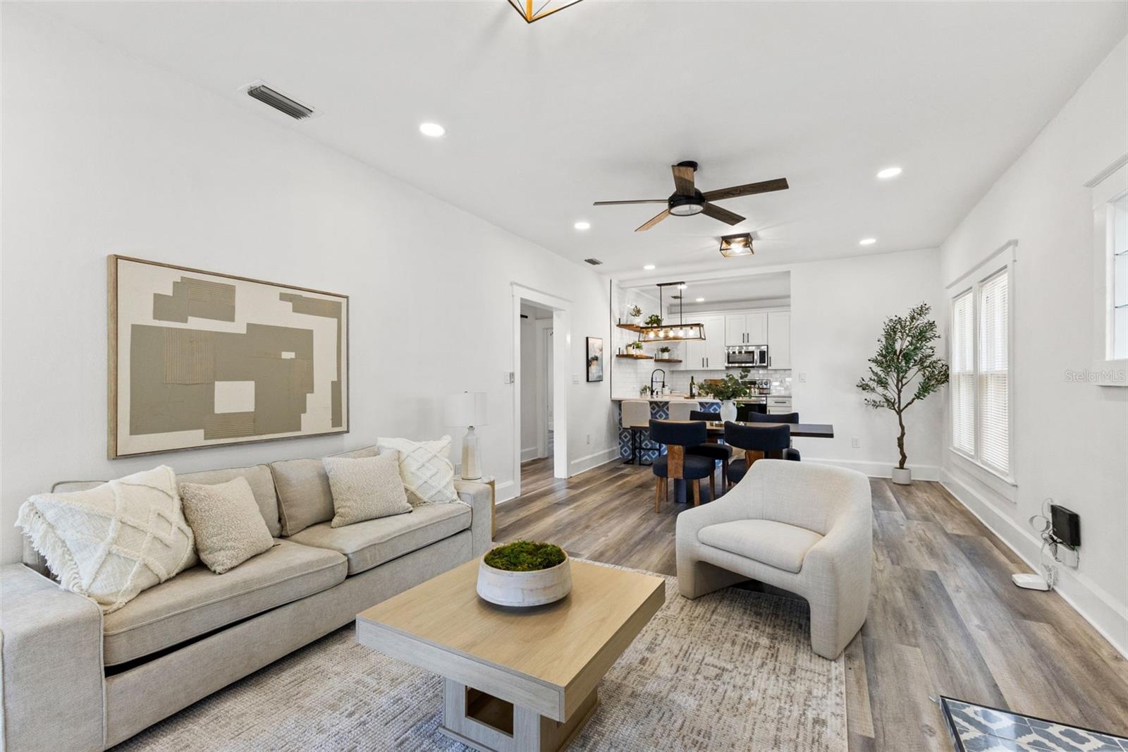 303 W CURTIS ST — photo 6