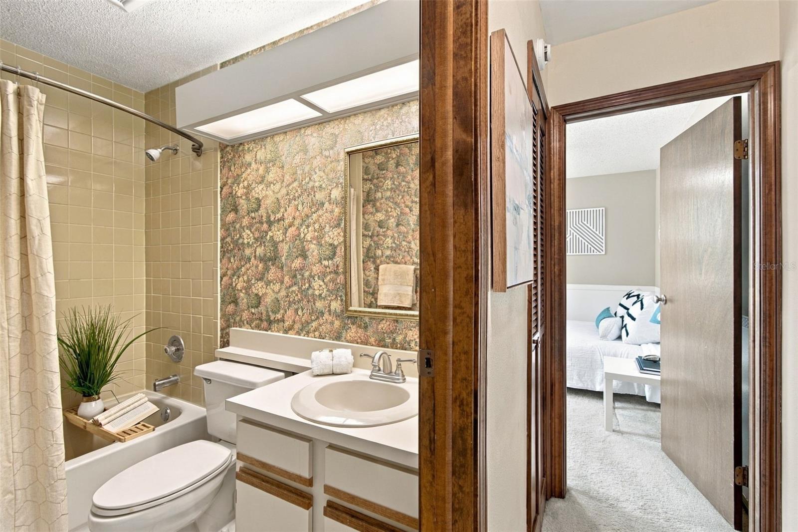 709 JACARANDA DR — photo 46
