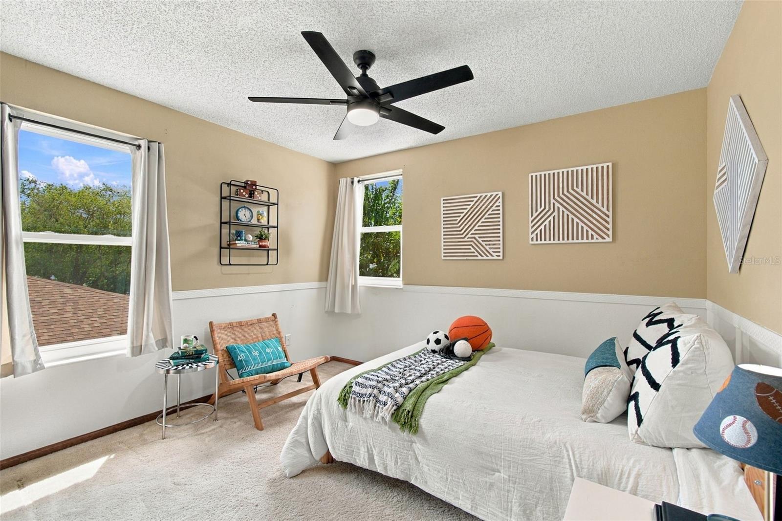 709 JACARANDA DR — photo 47