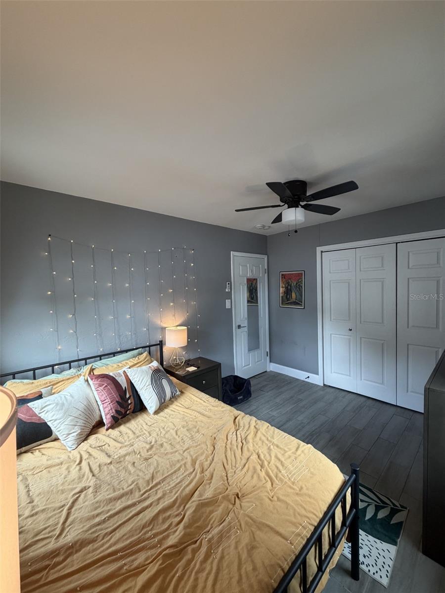 8439 DOROTHY AVE — photo 11