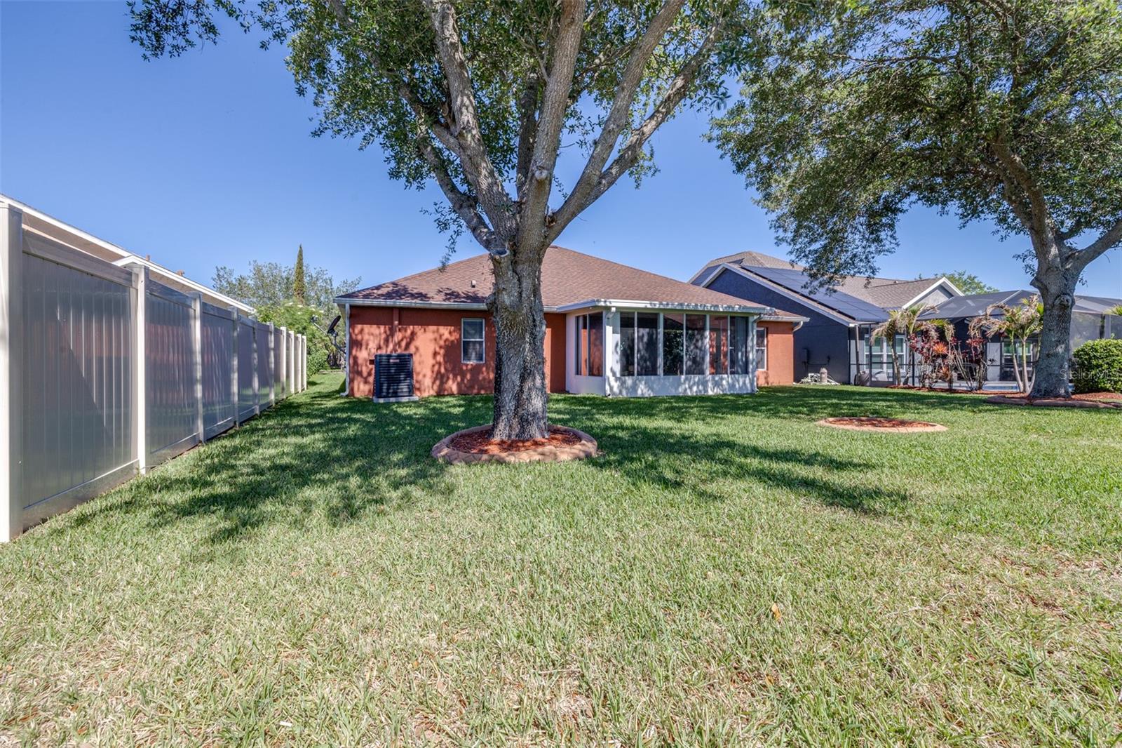 7113 CROMWELL PARK LN — photo 33