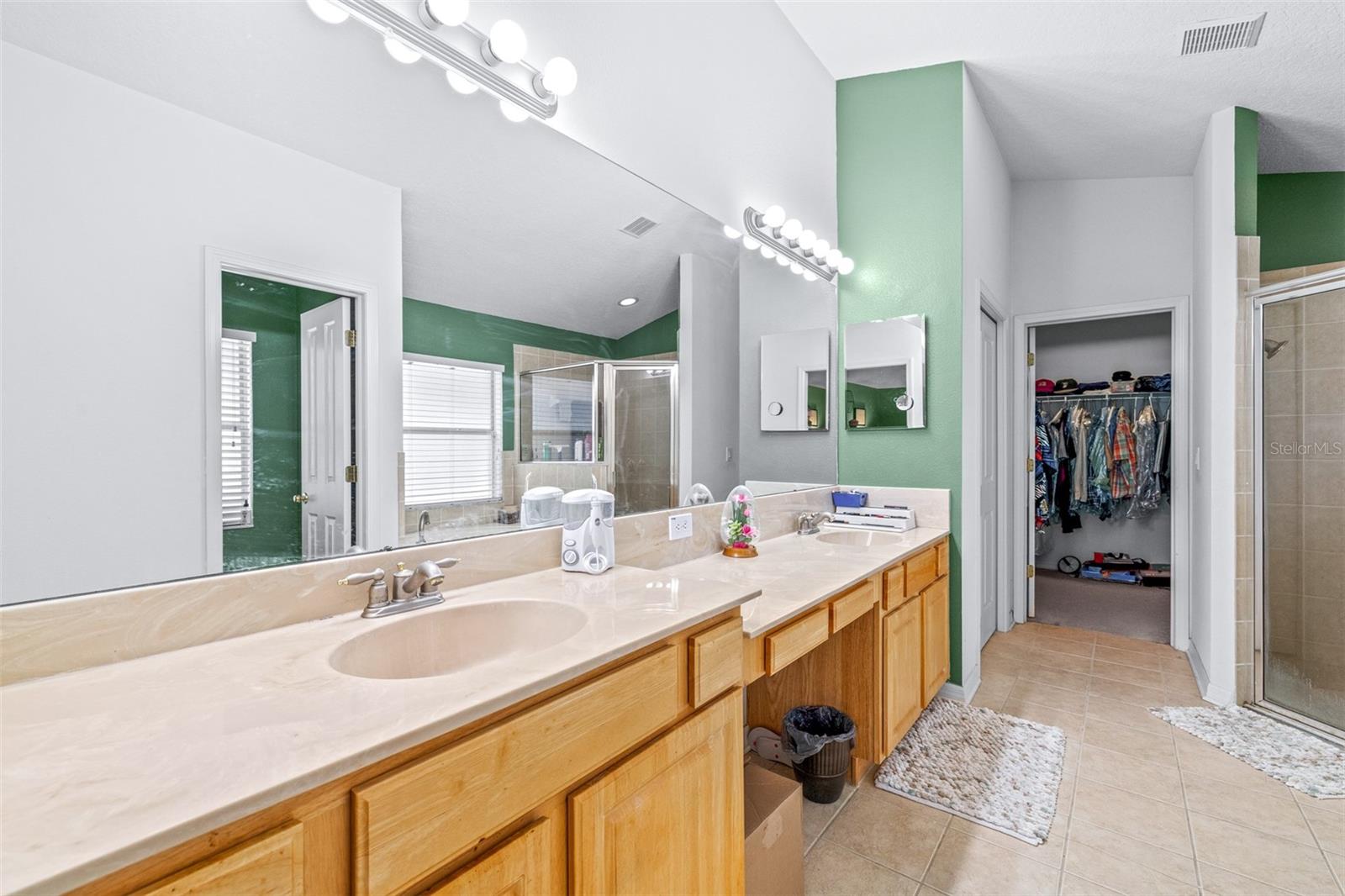 7113 CROMWELL PARK LN — photo 27
