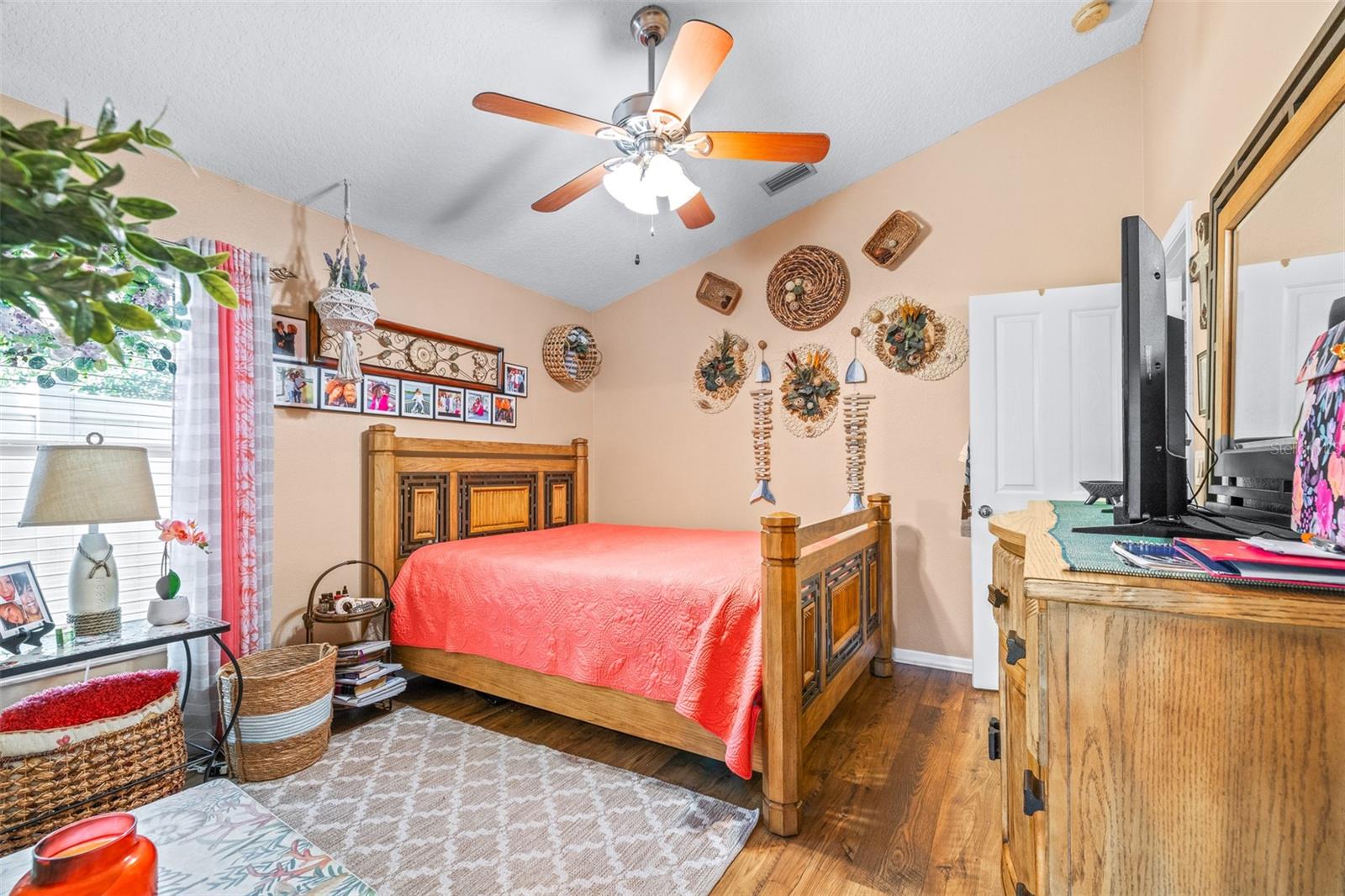 7113 CROMWELL PARK LN — photo 23